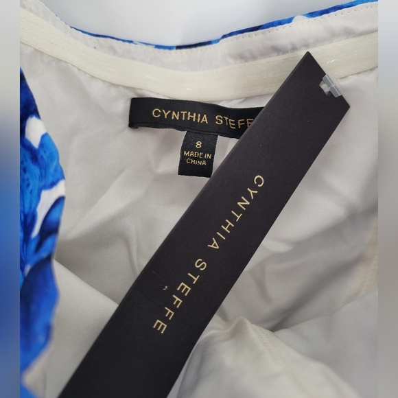 Cynthia Steffe 100% Silk Blue and White Floral Strapless Ruffled Mini Dress Sz 8 - Picture 3 of 7